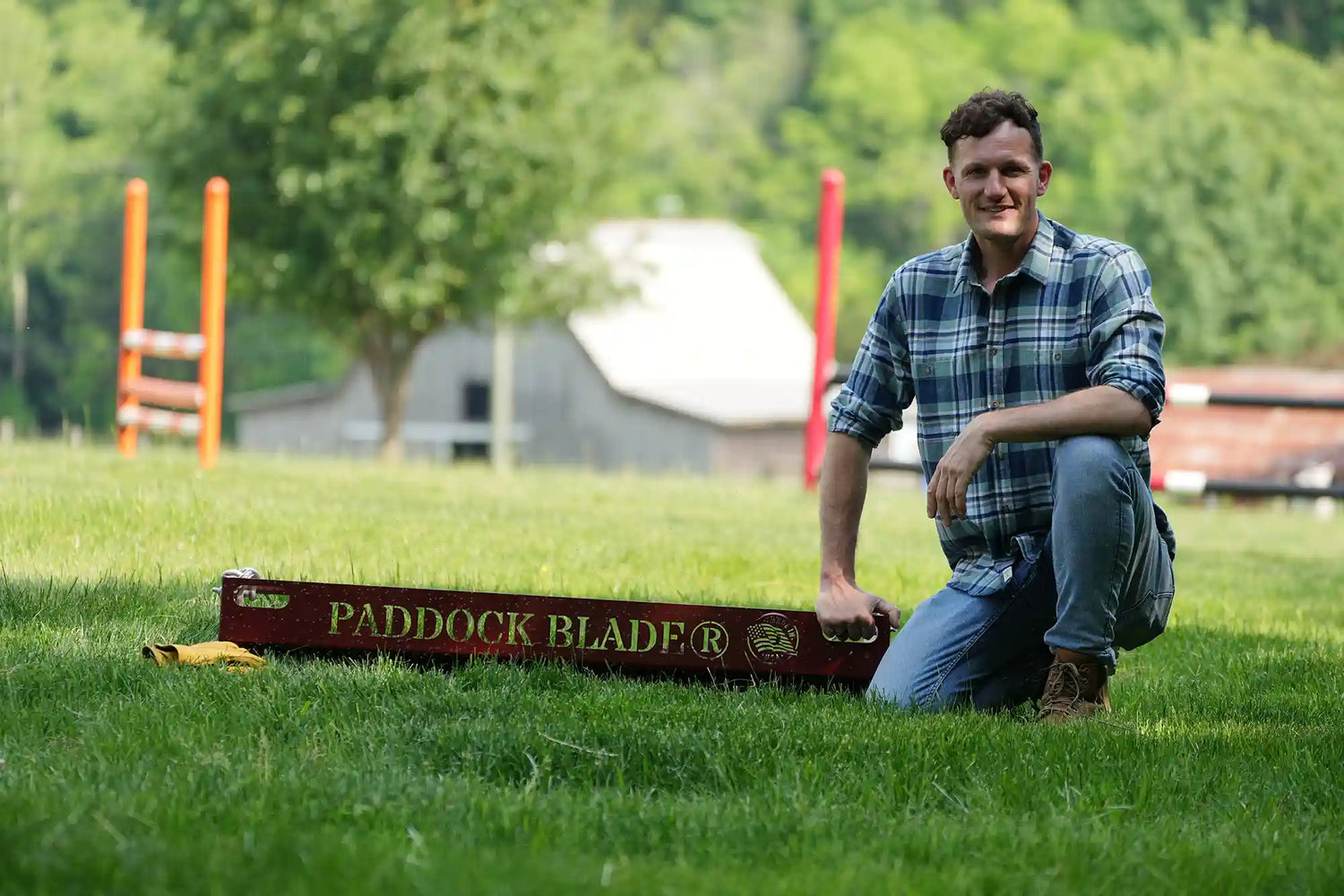 red paddock blade horse droppings collector
