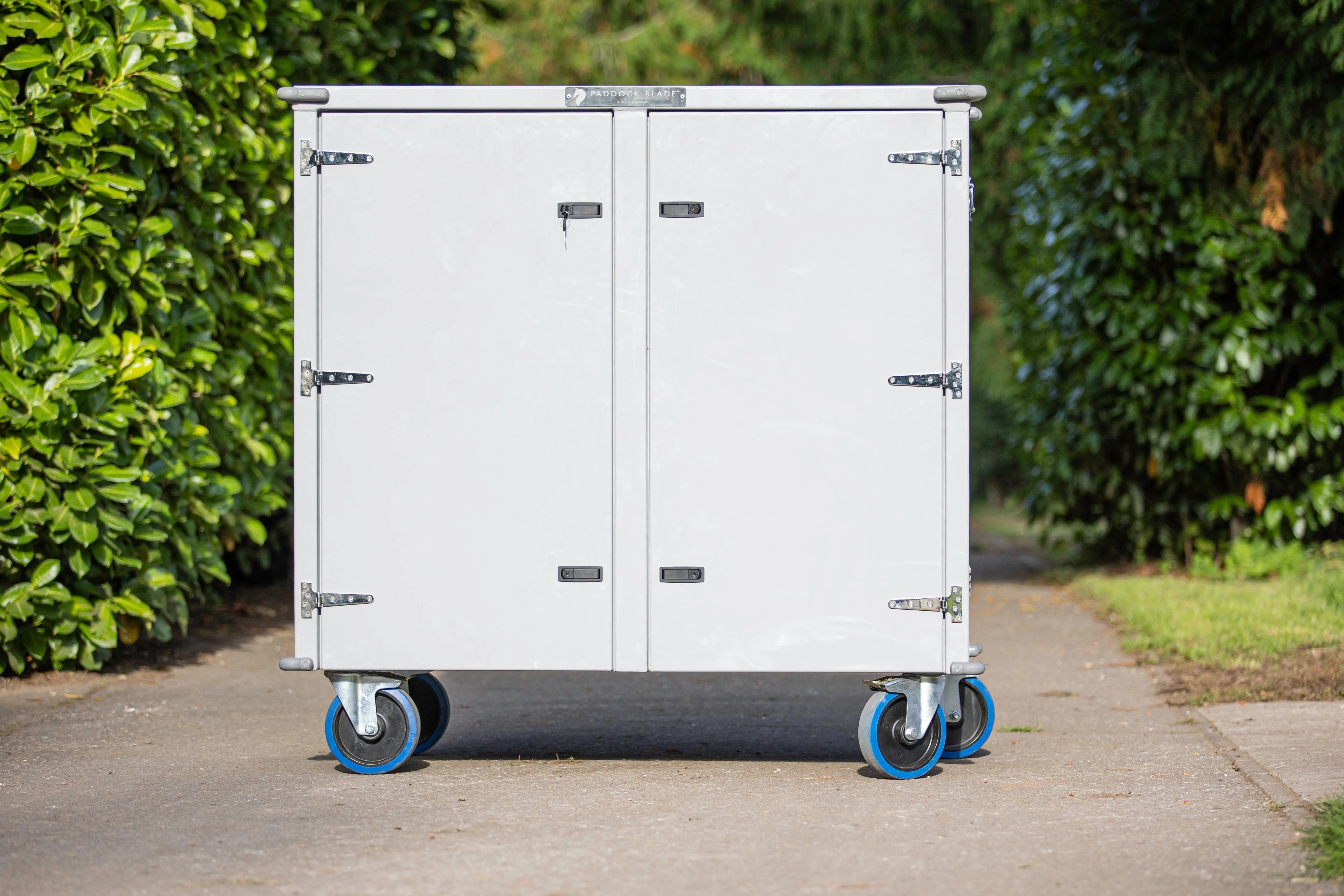 (NEW) Paddock Blade Deluxe Aluminium Tack Locker & Saddle Storage Trunk -  Large